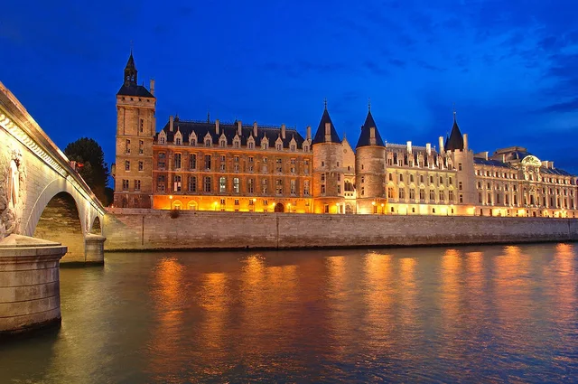 La Conciergerie © Lionel Isy-Schwart