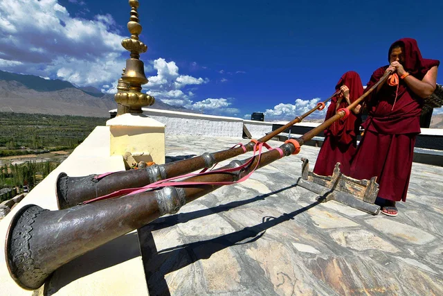 Tibet, appel à la prière © Jamel Balhi